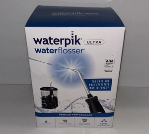 New Waterpik Ultra Water Flosser Jet Black 6 Tips 10 Settings - Picture 1 of 3