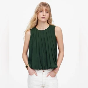 Madewell Sleeveless Crew Neck Bubble Top Green Pleated Blouse Women’s Medium NEW - Picture 1 of 13