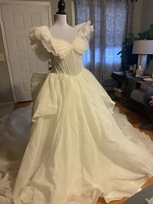 NEW Shimmer Sheer Princess Ball Gown Cinderella Wedding Dress Tiers w Back Bow - Image 1 of 4