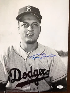 Tommy Lasorda Signed Dodgers 11x14 Photo *1981 1988 WS Champs JSA - Picture 1 of 2