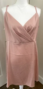 Neu mit Etikett Francesca Studio 19 Größe XL hellrosa Satin/seidiges Schlupfkleid - Bild 1 von 7