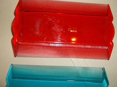4 ct COMB SPECIAL DESIGN , FOR HAIR TO TAKE OUT LICE. - image 1 of 4