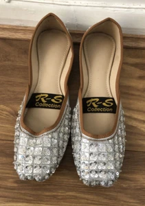 R-S Collection DAMENSCHUHE SILBER PAILLETTEN TABI GETEILTE SPITZE GRÖSSE: 8/41 (WS08) - Bild 1 von 14