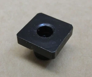 Ersatzteil 1x Einlegemutter hinten Reely Carbon Fighter Verbrenner Buggy 1:6 Car - Bild 1 von 4