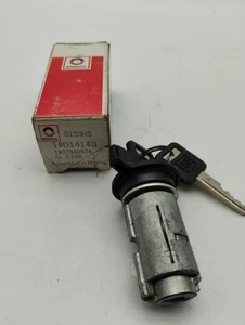 Delco D1414B 7840574 Cylinder Lock with Keys NOS Made in Mexico - Picture 1 of 3