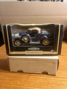 Ertl 1930 Ford Roadster Agway Blue/Tan Locking Coin Bank - Picture 1 of 7