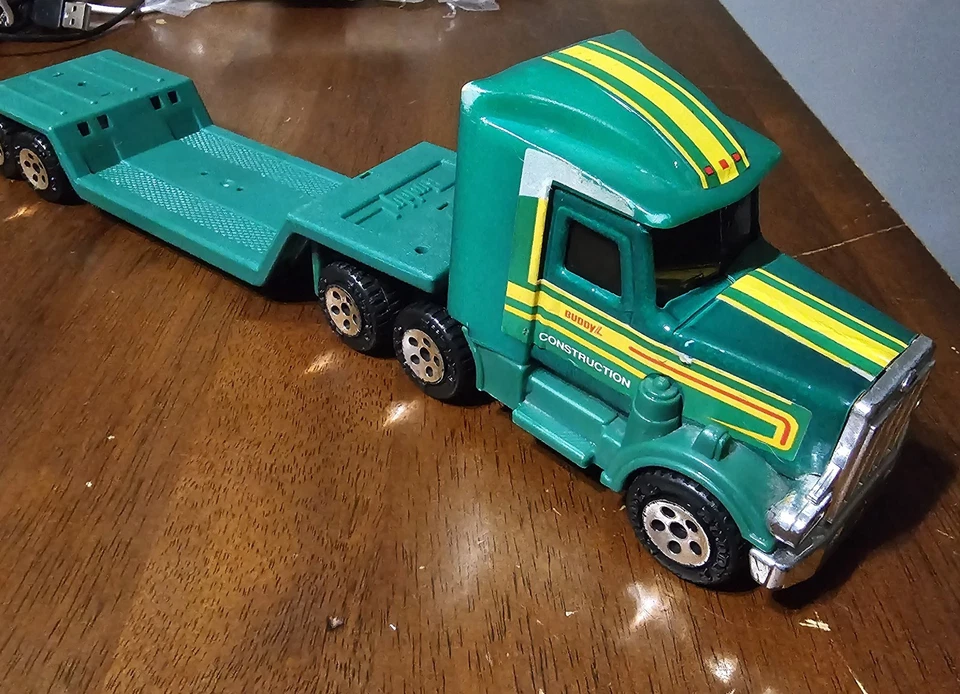 Vintage 1980 Buddy L Verde Semi Caminhão Trator Reboque Construção Flatbed - Imagem 1 de 4