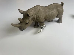 Schleich Two Horned Rhino rare 2008 new with tag - Picture 1 of 3