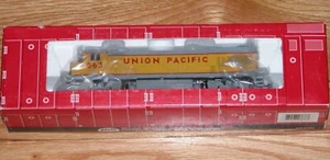 HO ATLAS 8677 GE U23B UNION PACIFIC # 563 - Picture 1 of 2