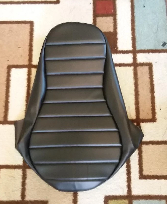 Cubierta de asiento de motocicleta hecha a mano personalizada KAWASAKI KZ900 LTD 1976 Foto 1 de 2