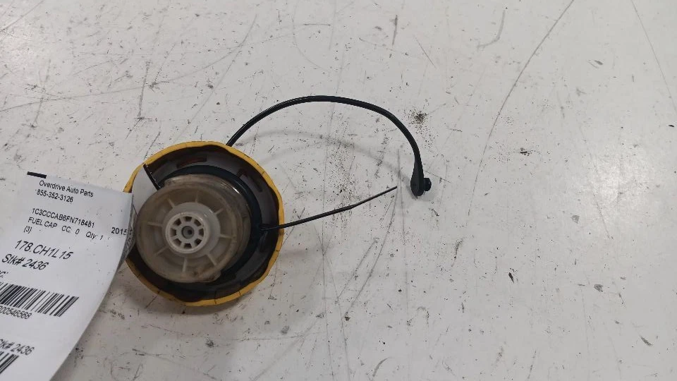 Chrysler 200 Gas Tank Fuel Cap  2015 2016 2017 - Image 1 of 2