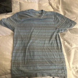 Wonder Nation Kid's Casual Tee Pullover Cotton Blend Shirt Blue/Gray XXL/2XG(18) - Picture 1 of 6