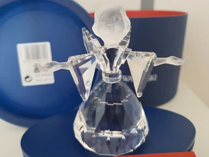SWAROVSKI CRYSTAL 'ANGEL' BRAND NEW - Picture 1 of 2