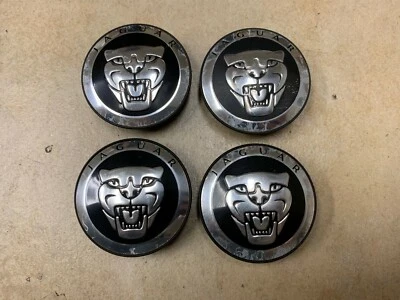 98 99 00 01 02 03 04 08 09 JAGUAR XJ8 XJ8L STYPE XTYPE XK8 CONJUNTO DE TAMPAS DE CENTRO DE RODA  - Imagem 1 de 3