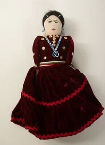 Muñeca nativa americana (C5R-1) vestido navajo de terciopelo rojo (JSF6) con cuentas hecho a mano 12" - Imagen 1 de 6