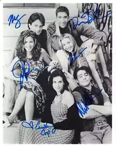 Friends Cast Signed 8x10 Photo POP COA #116306 Autographed by all 6 - Picture 1 of 1