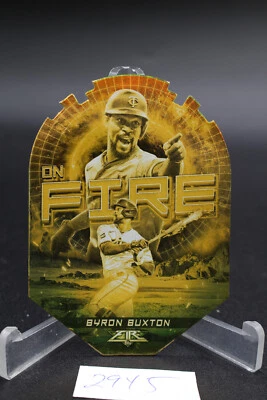 2022 Topps Fire On Fire Byron Buxton EF-27 Gold - Image 1 of 2