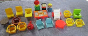 Fisher Price Little People - People and Furniture Lot of 20 Pieces Vintage Toys - Picture 1 of 6