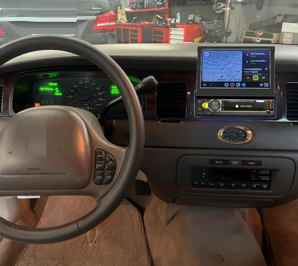 7"  Car Stereo Radio Flip Out Carplay For Lincoln Town Car 1998-2002 Bluetooth Foto 1 de 4