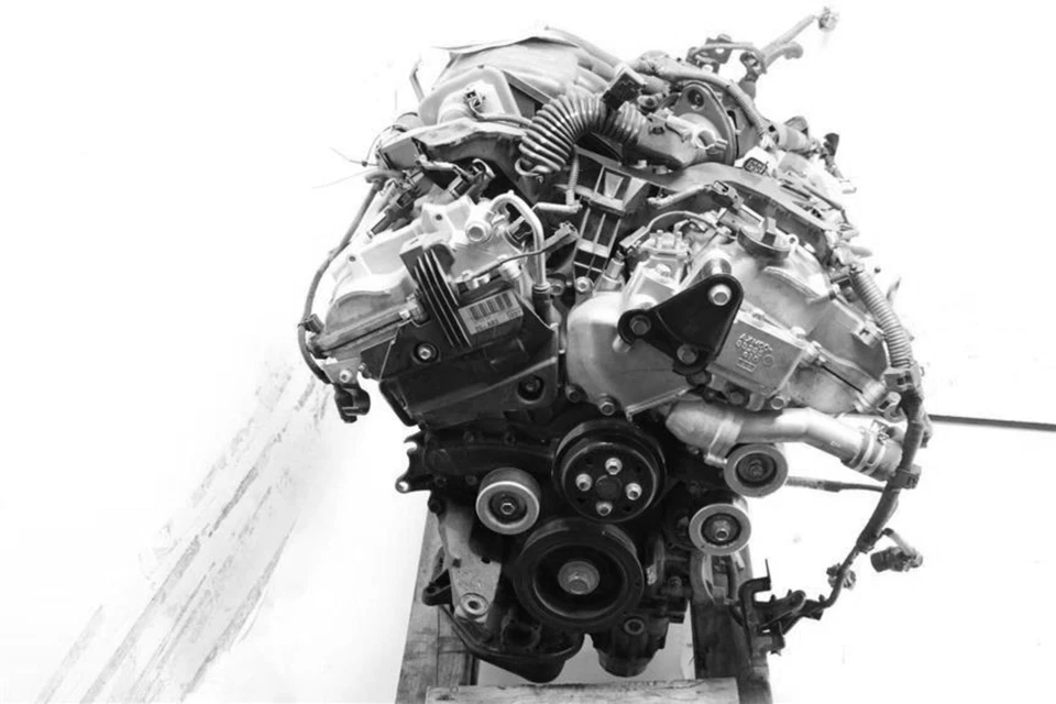 Used Engine Complete Assembly fits: 2008 Toyota Rav4 3.5L VIN K 5th digit 2GRFE - Image 1 of 4