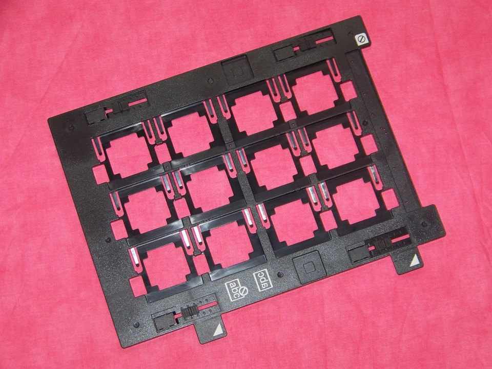 Soporte deslizante Epson Perfection v800 y v850 y GT-X980 - Excelente Foto 1 de 1