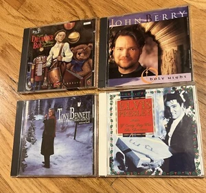 Christmas CD Lot Elvis Presley Tony Bennett John Berry Bing Crosby Frank Sinatra - Picture 1 of 10