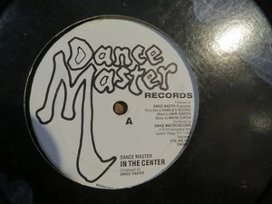 DANCE MASTER  "IN THE CENTER "      12" MAXI-SINGLE - Imagen 1 de 2