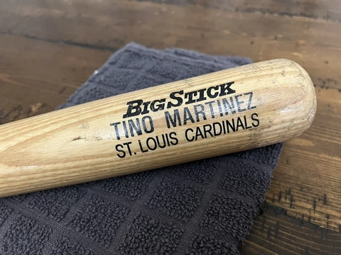 Rawlings Big Stick 28" Tino Martinez St Louis Cardinals Adirondack Bat Used Cover