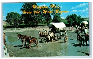 Wagons Ho! Quinter Kansas Covered Wagons Re-enactment Vintage Postcard Unposted - Picture 1 of 2
