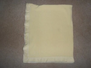 Vintage Yellow Thermal Waffle Weave Nylon Trim Baby Blanket No Tag Morgan? - Picture 1 of 10