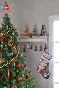 Fallout Nuka Cola X-Mas Set Fizz-tive Garland & Fizz-tive Tree Topper Neu & OVP - Bild 1 von 9