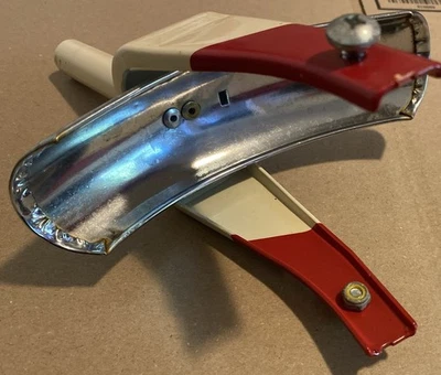 Piezas de triciclo Radio Flyer - horquilla delantera y guardabarros (rojo) Foto 1 de 2