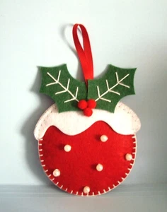 HANDMADE FELT CHRISTMAS ORNAMENT - Picture 1 of 1