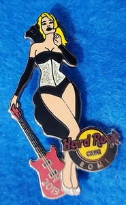 ROMA ITALIA SEXY RUBIA BURLESQUE SHOW GIRL SERIE 2013 Hard Rock Café PIN LE - Imagen 1 de 1
