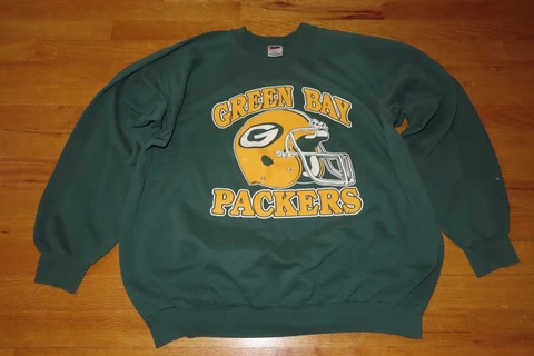 Vintage Trench Label  - GREEN BAY PACKERS HELMET (XL) Sweatshirt Cover