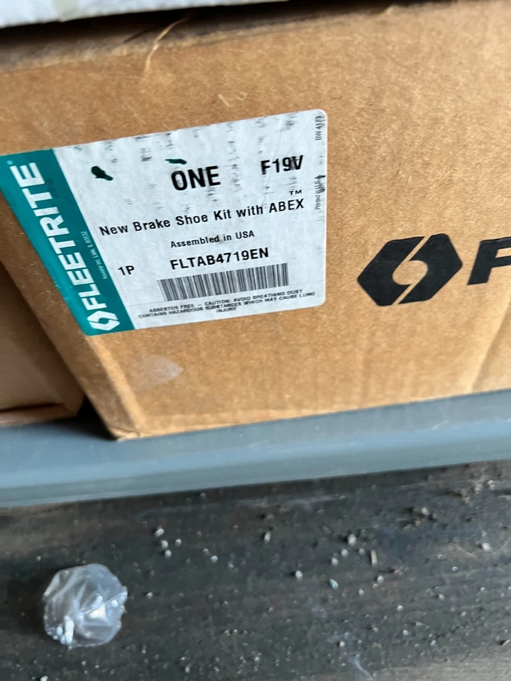 KIT ZAPATA FRENO ORIGINAL NUEVO FLEETRITE FLTAB4719EN ABEX 6008 Foto 1 de 1