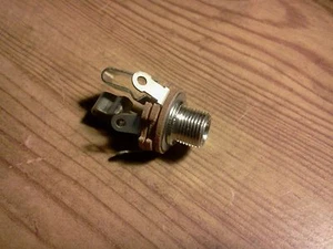 New SWC-12B stereo headset jack (3 circuit) - Picture 1 of 4