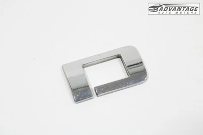 2015-2019 CHEVY SILVERADO 2500 HD ПЕРЕДНЯЯ ДВЕРНАЯ ПАНЕЛЬ БУКВА D ЭМБЛЕМА СИМВОЛ OEM - Изображение 1 из 4