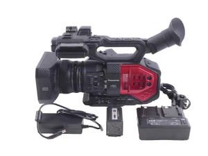 Videocámara Panasonic AG-DVX200 4K con lente Leica - Imagen 1 de 8