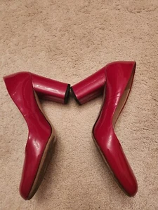 Via Spiga Shoes Red Heels Pumps Round Toe Patent Leather Size 7.5 M - Picture 1 of 6