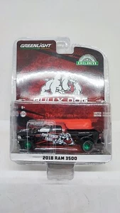 Greenlight Dodge RAM 3500 Mopar Us Truck Pick Up Greenmachine Chase Bully Dog - Bild 1 von 1