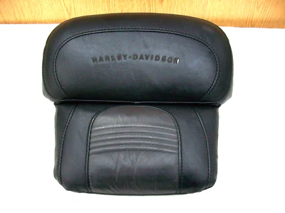 HARLEY-DAVIDSON USED OEM# 53173-01 2001 FLTRSEI2 TOUR PAK BACKREST GRAY CENTER - Image 1 of 4