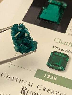 Chatham Emerald Cluster- 13.66cts - Image 1 of 4
