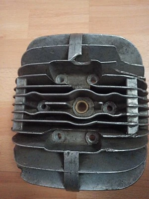 Cabeça de cilindro CZ 250 ENDURO AHRMA  - Imagem 1 de 4