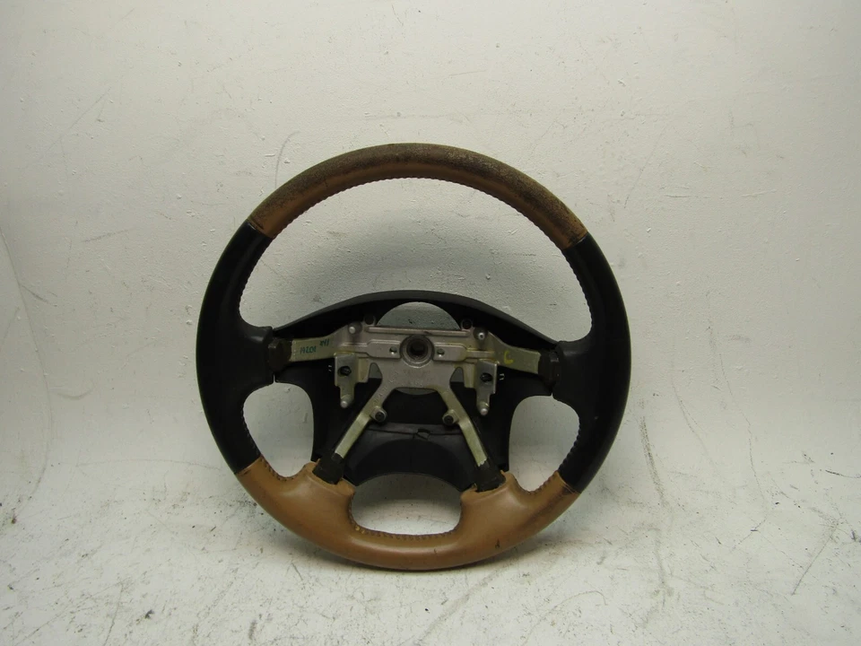 Volante AXIOM 2002 2004 lado izquierdo del conductor delantero cuero OEM 8973947950 Foto 1 de 4