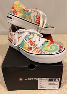 Airwalk Race-J Damen rot Batik Low-Top Sneaker Schuhe Größe 7,5M mit Karton - Bild 1 von 19