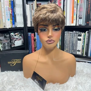 TONY OF BEVERLY ELURA WIG ULTRA PETITE DOT 14HLB BROWN W/ MED BROWN HIGHLIGHTS - Picture 1 of 6