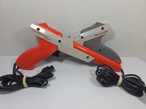2 Original 1985 Nintendo NES Zapper Gun NES-005 OEM Duck Hunt Authentic - Picture 1 of 5