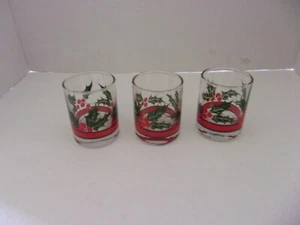 Vintage Christmas Holly and Berries Shot Glasses 2oz Set of 3 - Picture 1 of 10