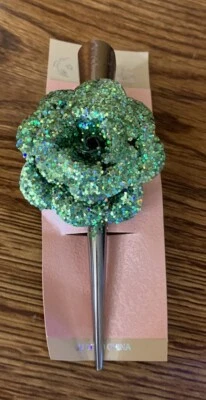 Clip de pelo plateado con flor verde brillante joyería Chiangmai Mei vintage Foto 1 de 4